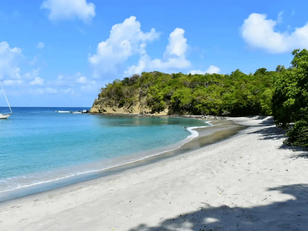  Anse la Roche  strand - Grenada