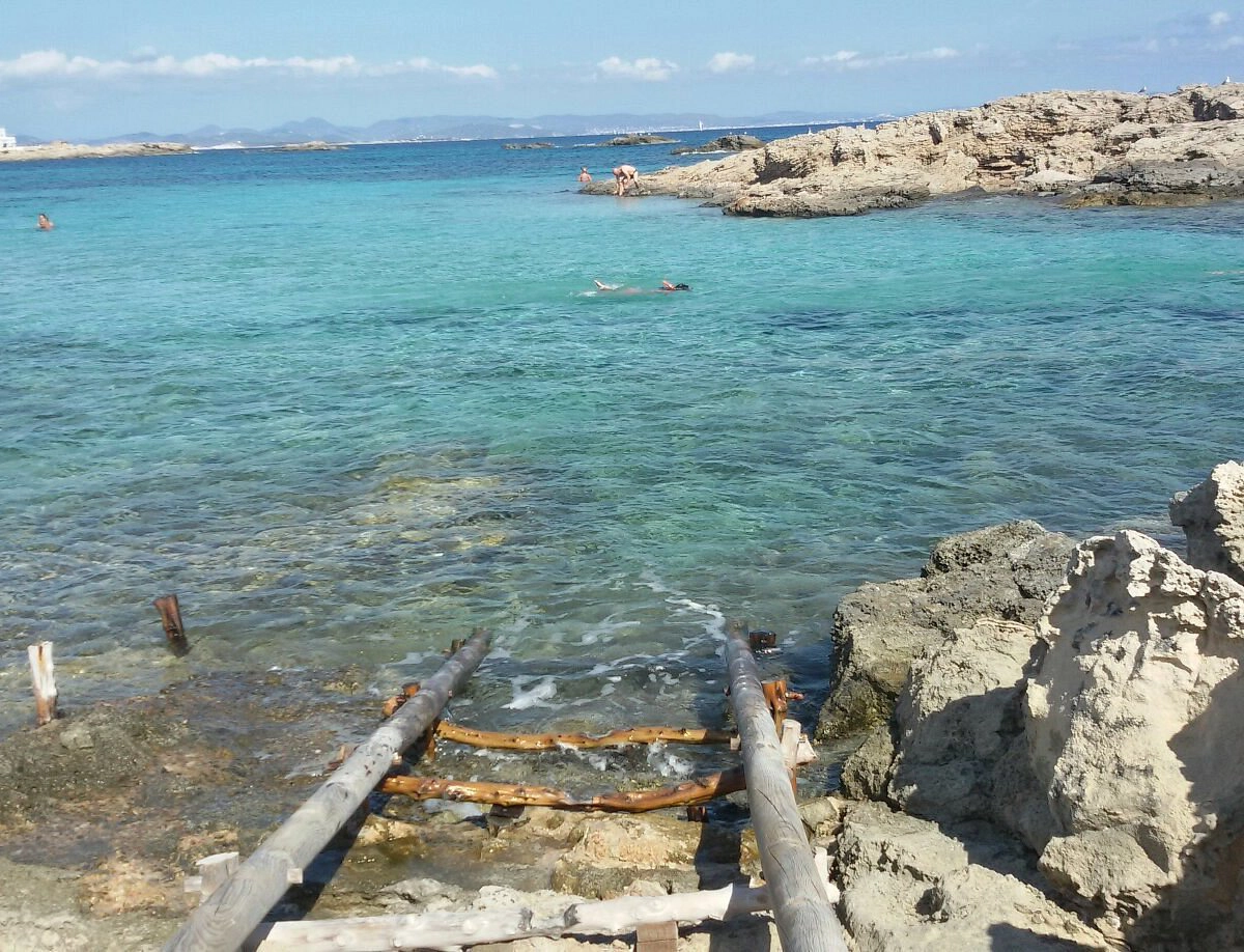  Es Pujols  strand - Formentera