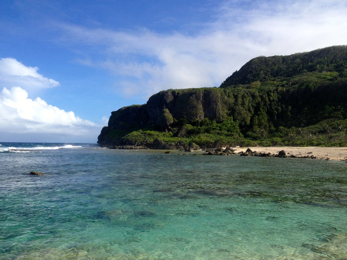  Tagachang  strand - Guam