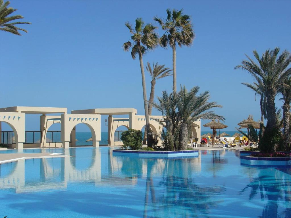  Zarzis  strand - Tunisia
