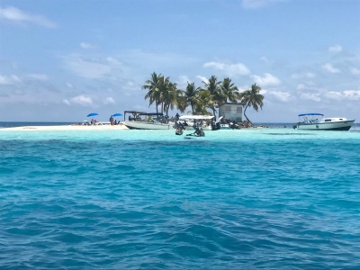 Silk Caye 